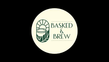 Waiter di Basked & Brew